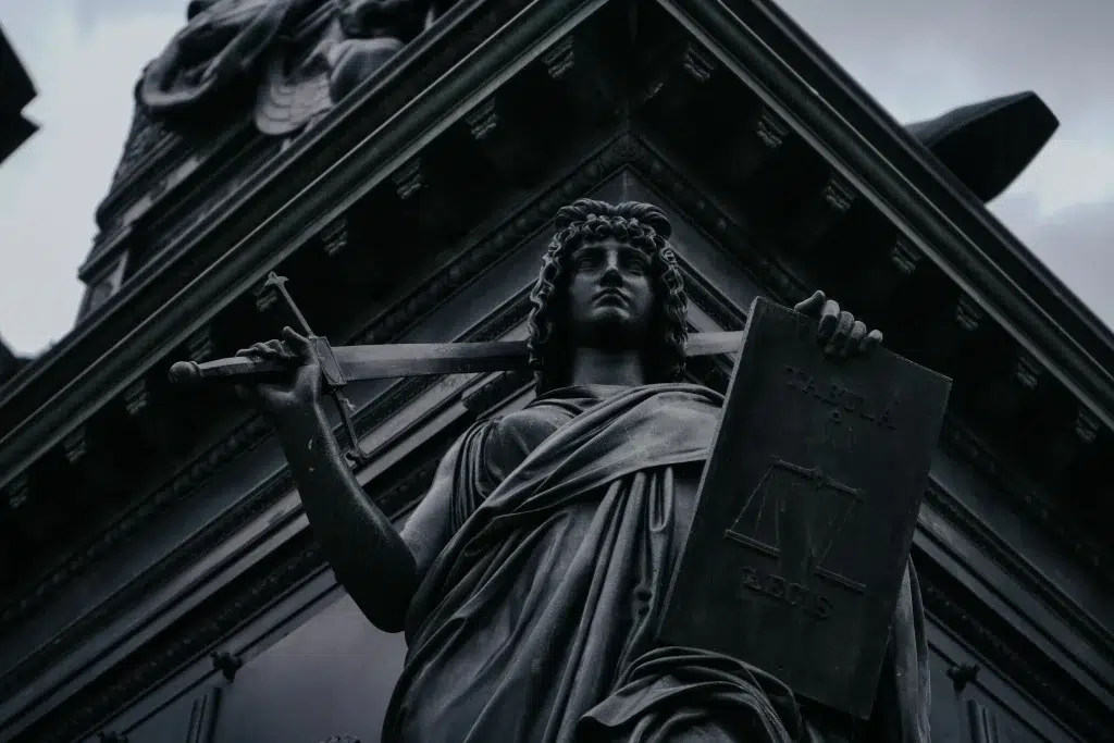 Justice noir et blanc